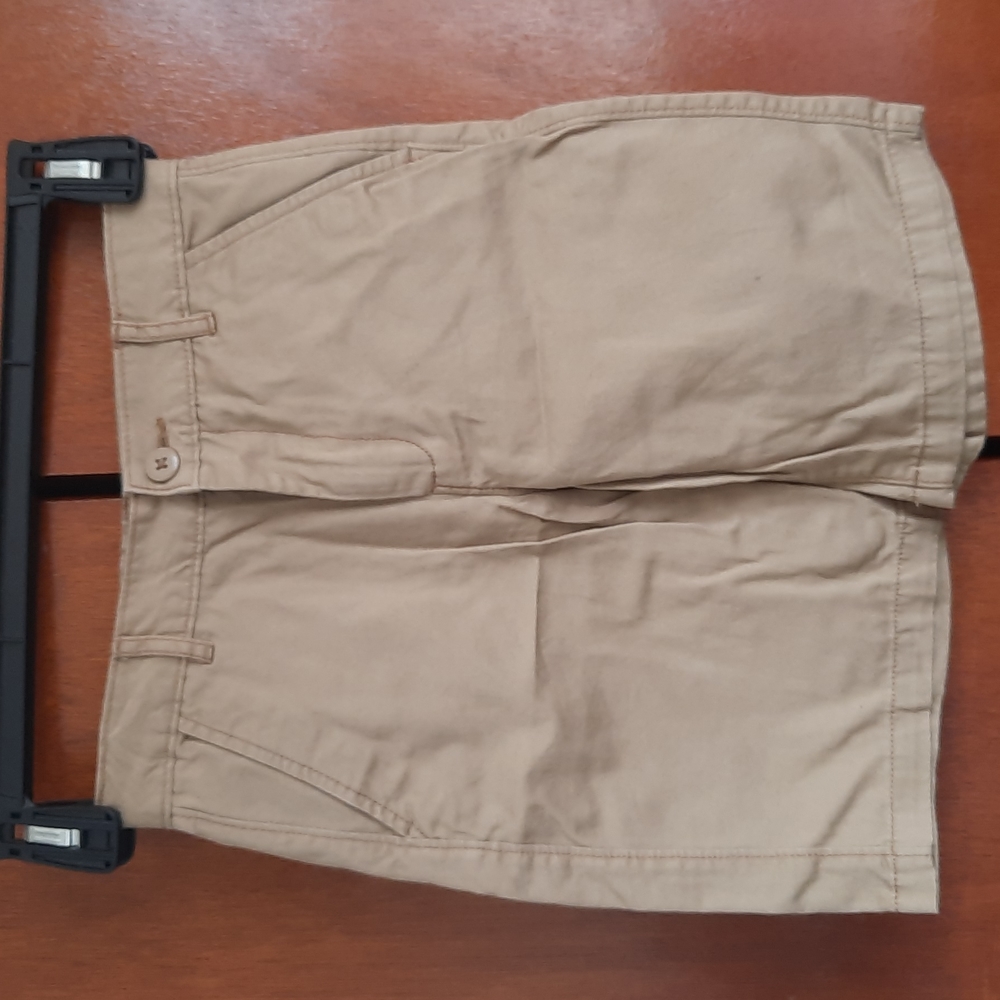 Nwot childrens place shorts size 8